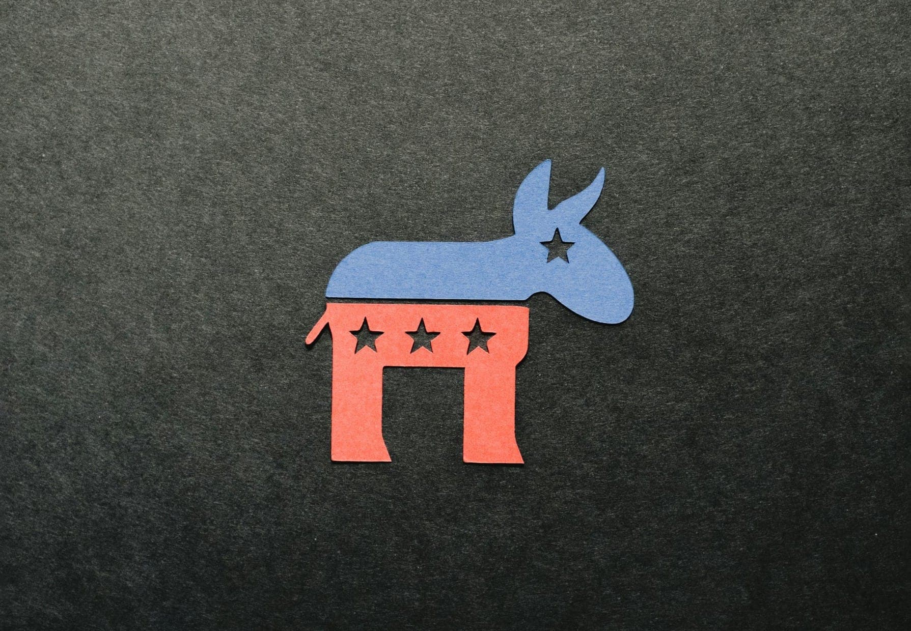 Progressive-Backed Primary Threats Rattle Democratic Incumbents in Congress